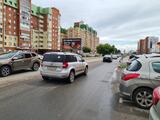 Реклама на билборде на пересечении 70 лет Октября и Туполева в Омске