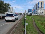 Реклама на призматроне на 3-й Енисейской, напротив дома 21 в Омске