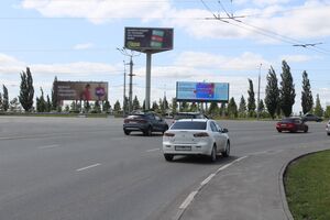 Реклама на суперсайте на Суворова, у Кировской развязки №10 в Омске
